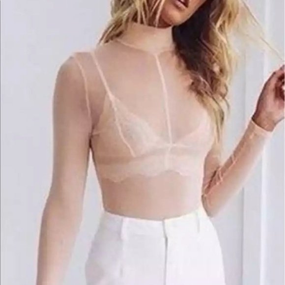 Sheer / Mesh Top - Picture 2 of 8